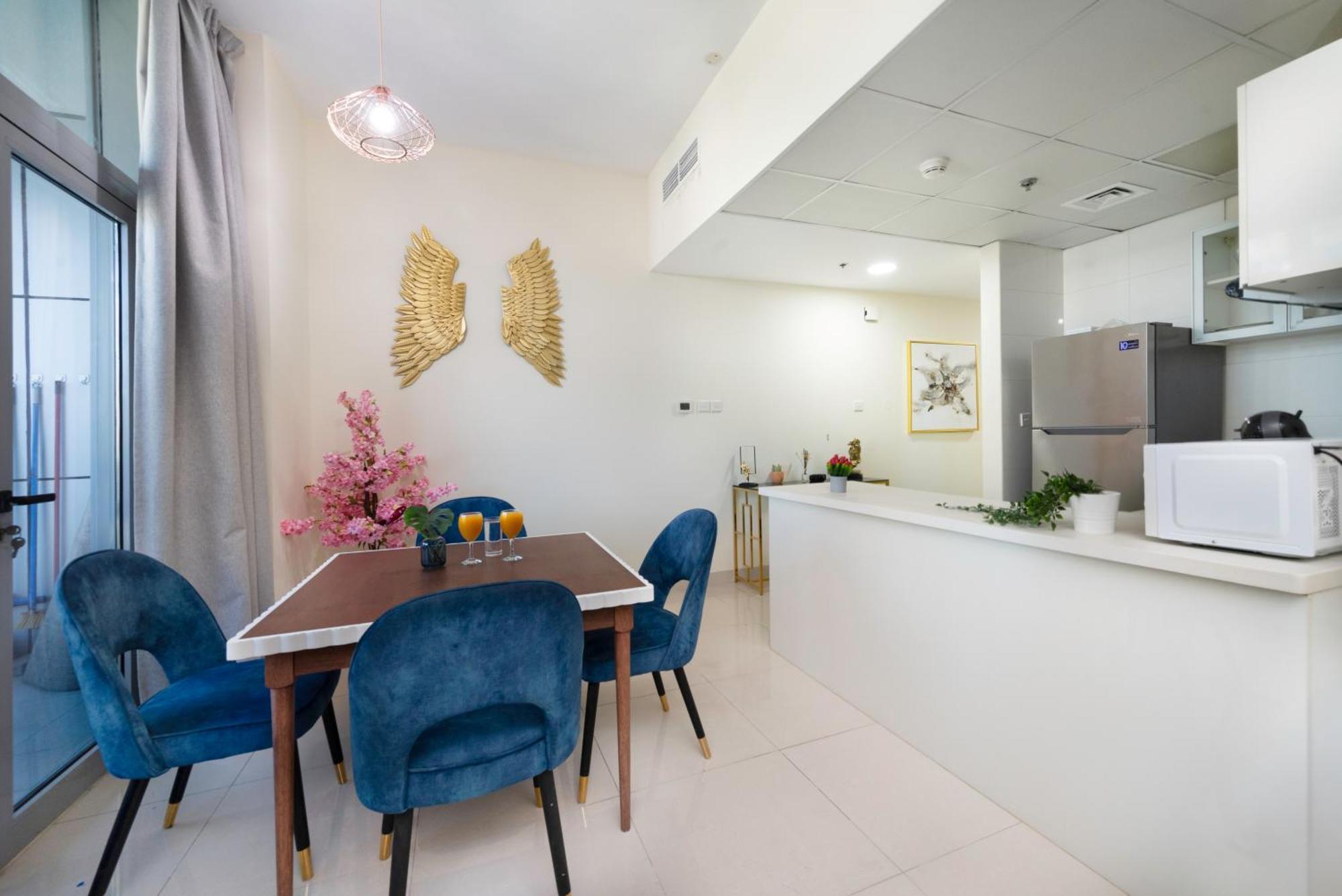 Modern 1bhk With Marina View *